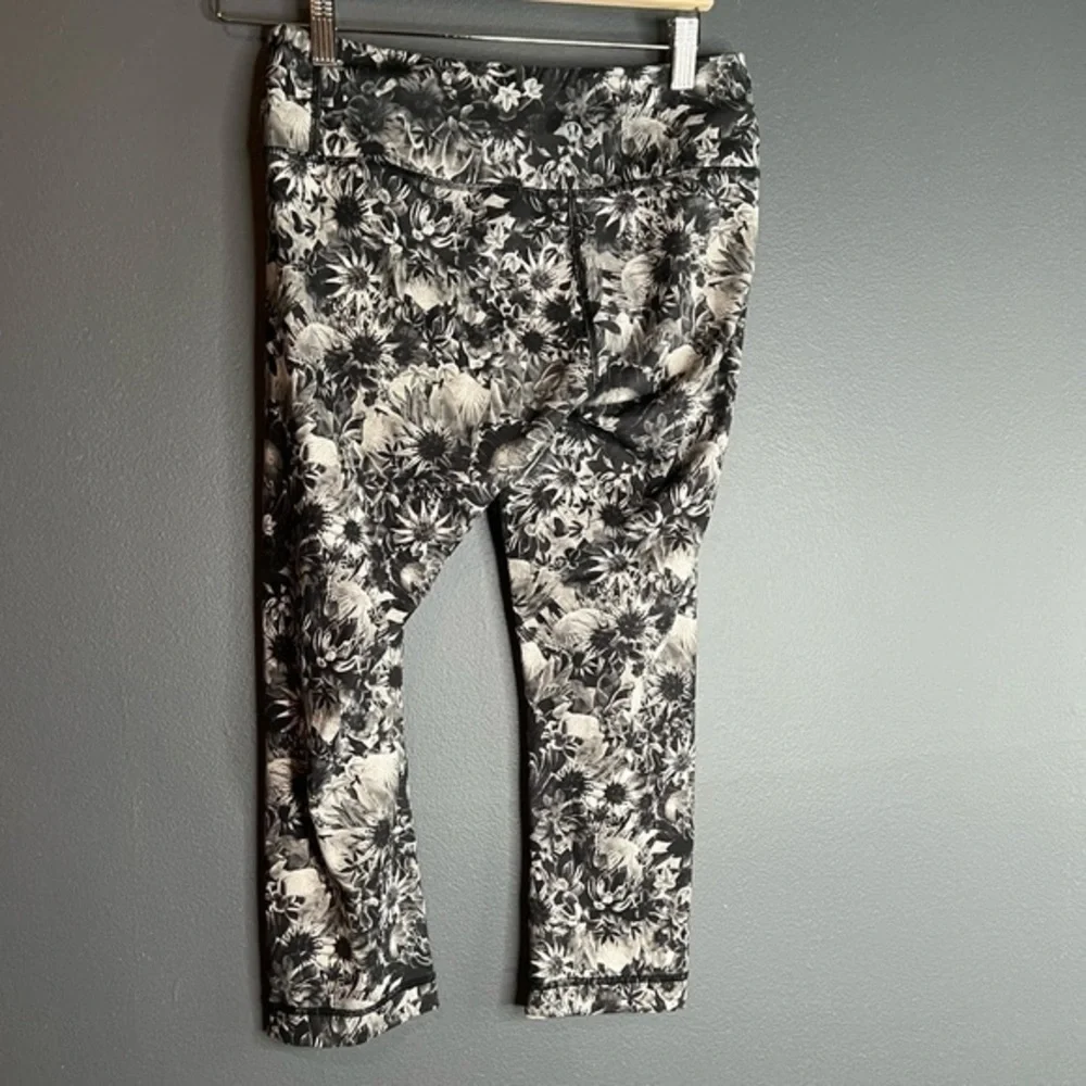 Lululemon | wunder under cropped leggings